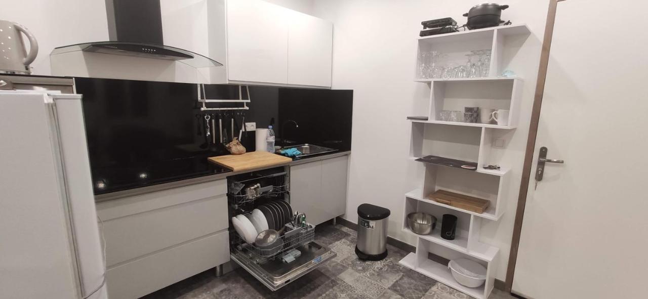 Joli Appartement Renove Avec Terrasse Brides-les-Bains Eksteriør bilde