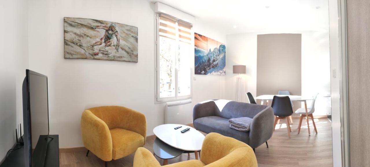 Joli Appartement Renove Avec Terrasse Brides-les-Bains Eksteriør bilde